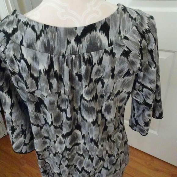 Ladies Size M Black/Gray 1/2 Sleeve Knit Top - Picture 5 of 8